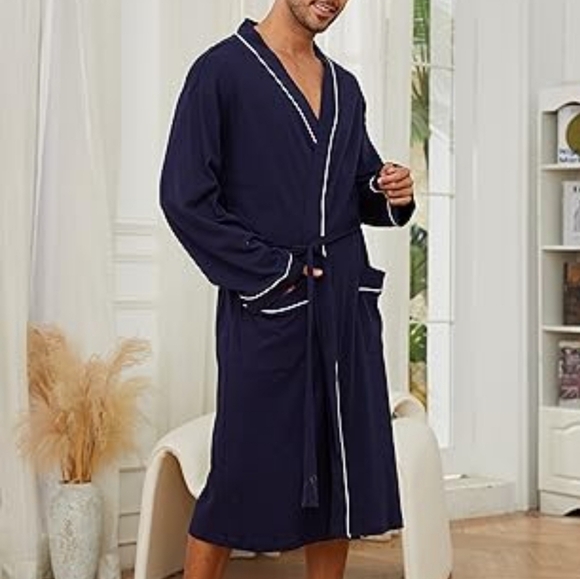 Nautica mens robe - Picture 2 of 3